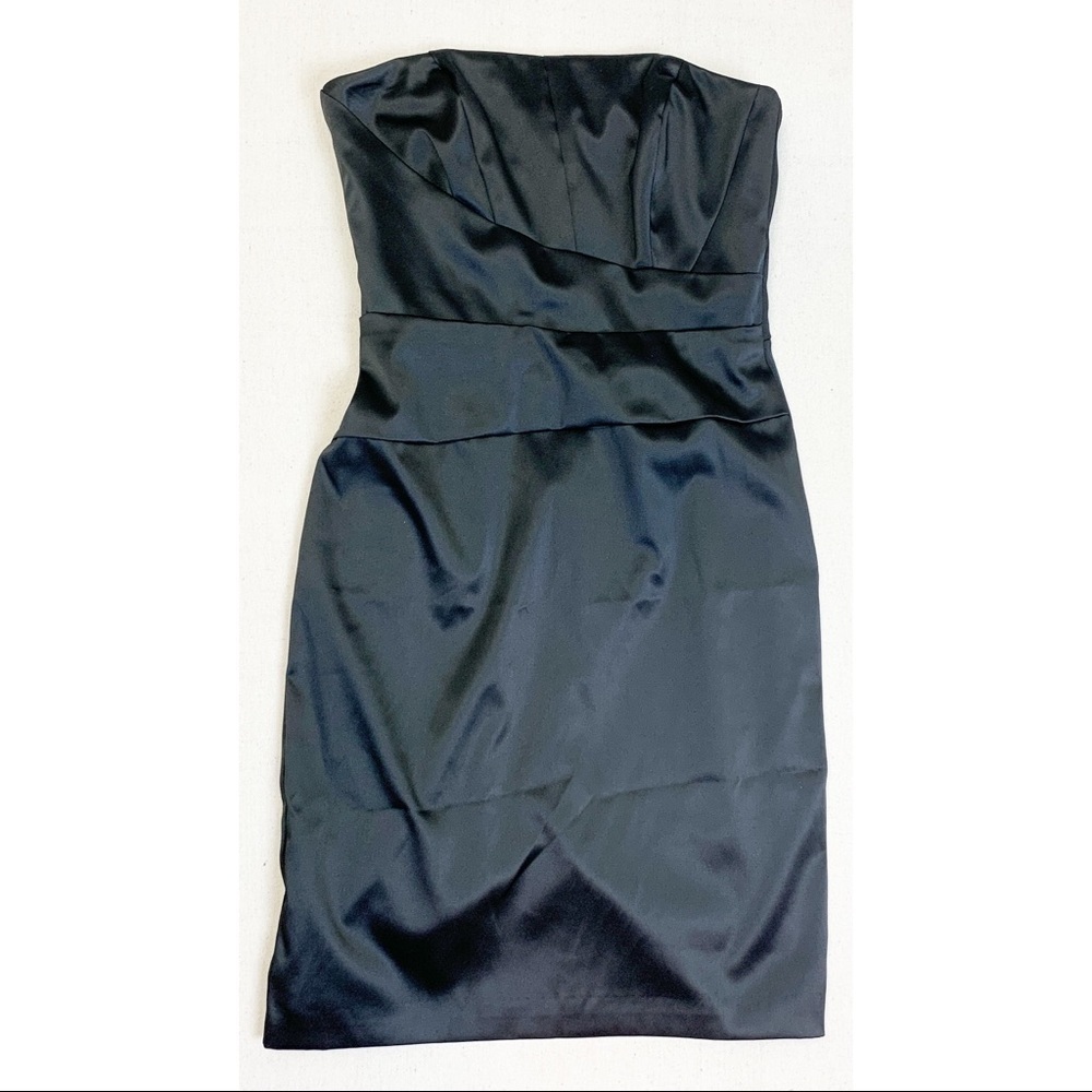 White House Black Market Strapless Satin Dress